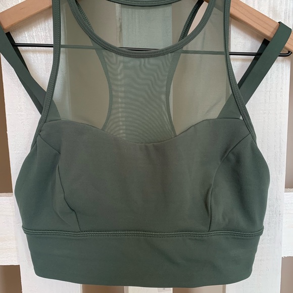 Lululemon sports bra - Picture 3 of 8